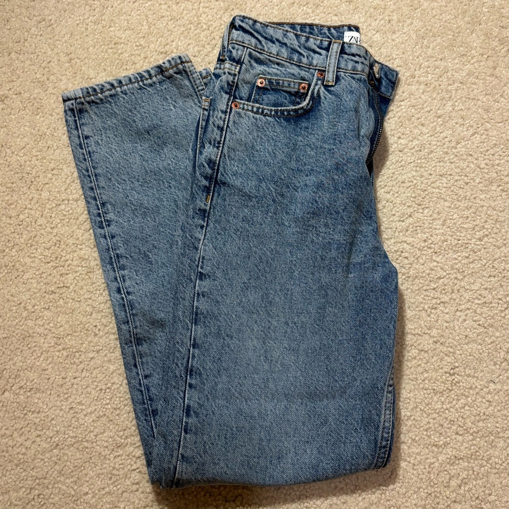 Zara 90’s Mom Jeans
